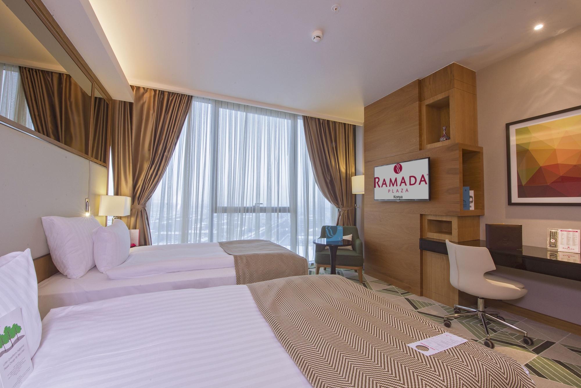 Hotel Ramada Plaza By Wyndham Konya Exteriér fotografie